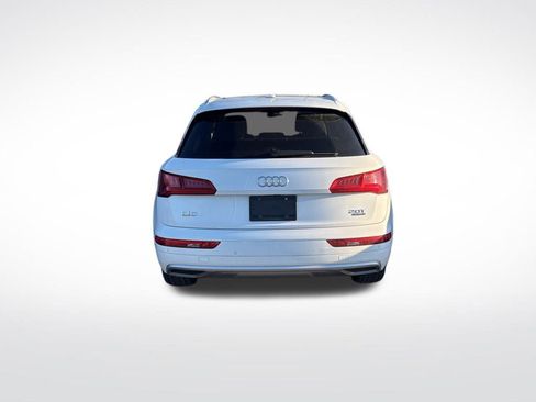 Used 2018 Audi Q5 2.0T Premium Plus w/ Premium Plus Package image 9