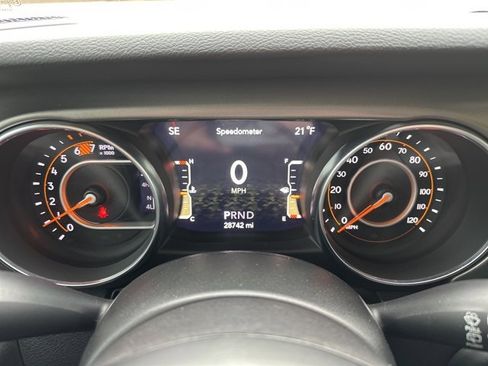 Used 2023 Jeep Wrangler Willys image 25