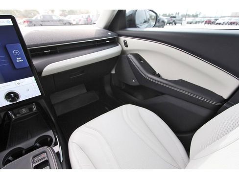 Used 2023 Ford Mustang Mach-E Premium image 13