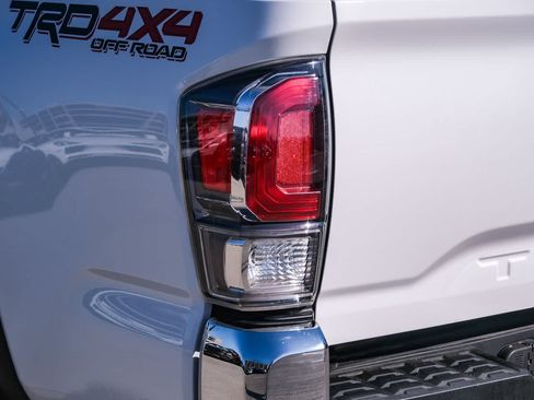 Used 2023 Toyota Tacoma TRD Off-Road AWD/4WD image 7