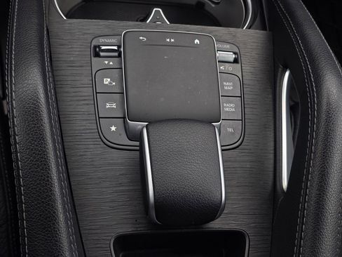 Used 2024 Mercedes-Benz GLE 350 4MATIC w/ Driver Assistance Package image 46