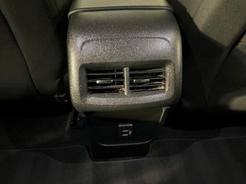 Used 2020 Chevrolet Equinox LS w/ LS Convenience Package image 27