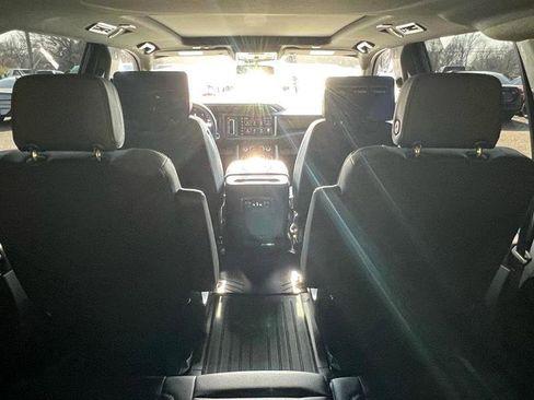 Used 2023 GMC Yukon XL Denali image 55