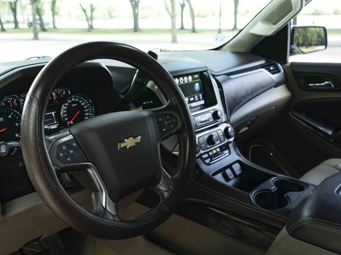 Used 2016 Chevrolet Tahoe LT RWD image 16