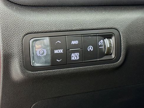 New 2026 GMC Terrain Denali w/ LPO, Black Badging Package image 10