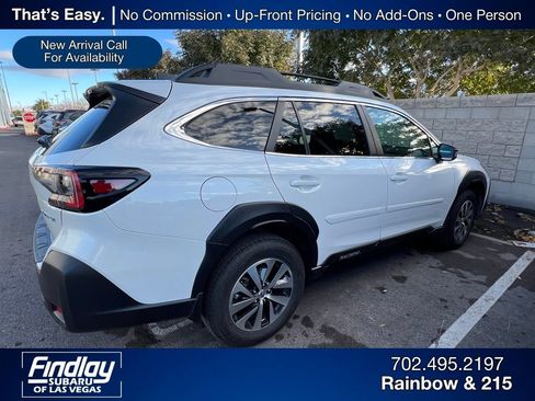 Used 2025 Subaru Outback Premium image 8