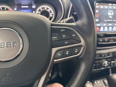 Used 2021 Jeep Cherokee Limited w/ Trailer Tow Group image 37