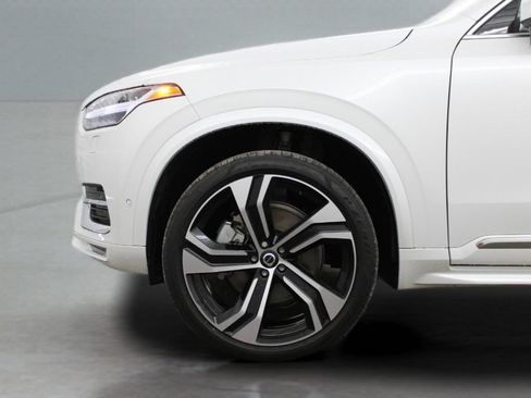 Used 2024 Volvo XC90 B6 Ultimate w/ Lounge Package AWD/4WD image 6