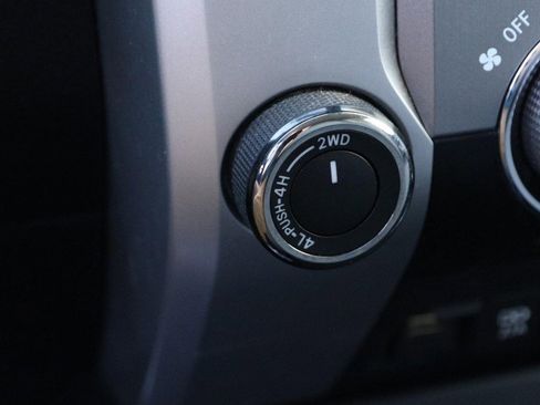 Used 2020 Toyota Tundra SR5 image 17