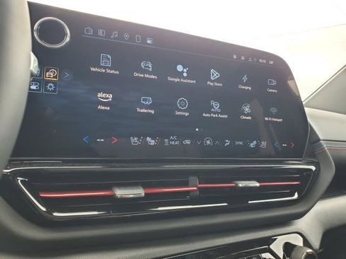 New 2025 Chevrolet Silverado EV RST image 21