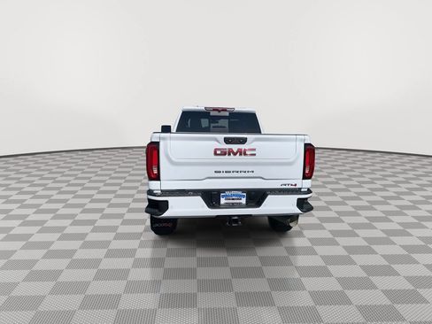 Used 2023 GMC Sierra 3500 AT4 w/ AT4 Preferred Package AWD/4WD image 6
