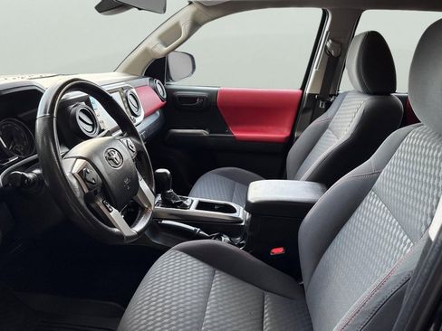 Certified 2023 Toyota Tacoma SR5 image 14