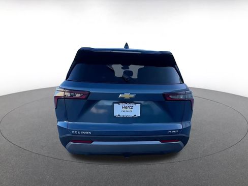 Used 2025 Chevrolet Equinox LT image 12