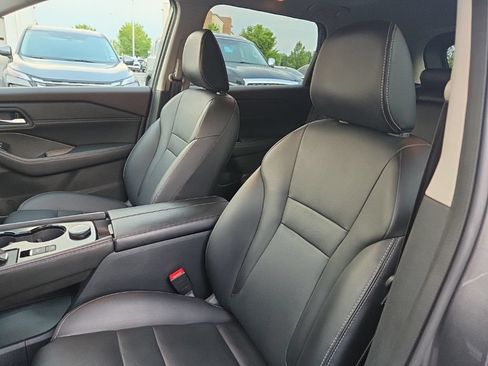 Certified 2023 Nissan Rogue SL AWD/4WD image 18
