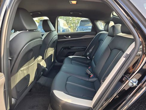 New 2026 Kia K5 GT-Line image 36