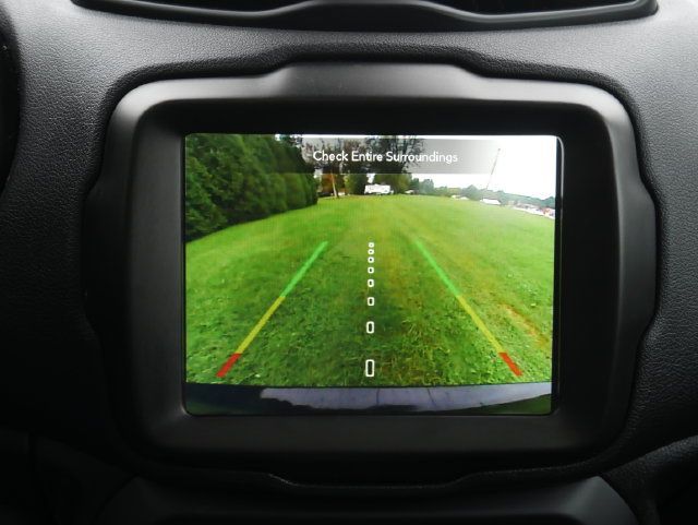 Used 2023 Jeep Renegade Trailhawk w/ Sun/Sound Group AWD/4WD image 6