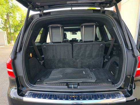 Used 2017 Mercedes-Benz GLS 550 4MATIC w/ Driver Assistance Package image 32