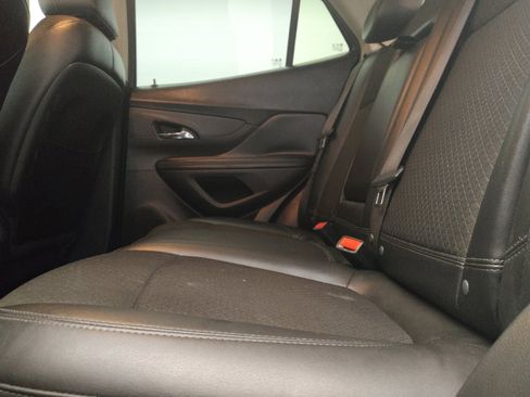 Used 2021 Buick Encore Preferred FWD image 18