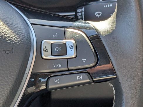 Used 2021 Volkswagen Jetta SE image 20