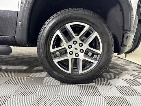 Used 2020 Chevrolet Silverado 1500 LT Trail Boss image 11