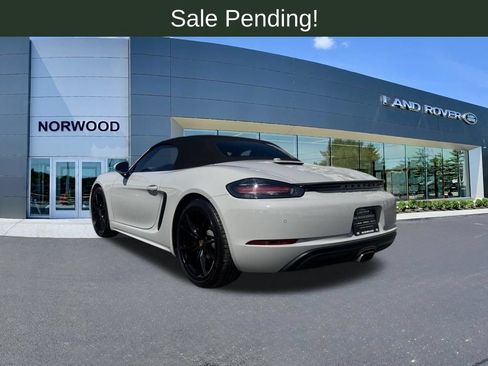 Used 2020 Porsche 718 Boxster RWD image 7