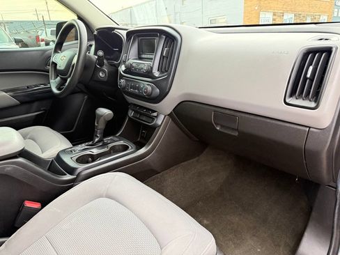 Used 2016 Chevrolet Colorado W/T w/ WT Convenience Package AWD/4WD image 28