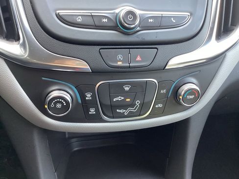 Certified 2024 Chevrolet Equinox LS w/ LS Convenience Package AWD/4WD image 35