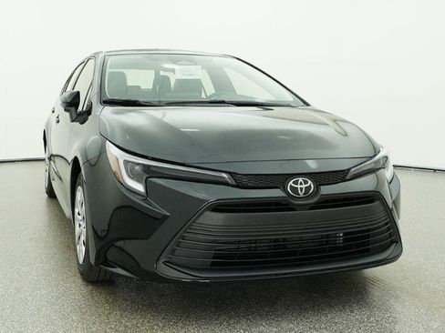 New 2026 Toyota Corolla LE FWD image 19