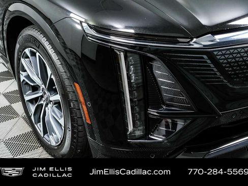 Certified 2024 Cadillac Lyriq Sport RWD image 37