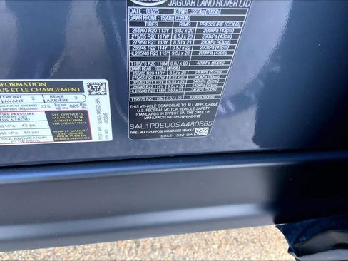 Used 2025 Land Rover Range Rover Sport SE image 30