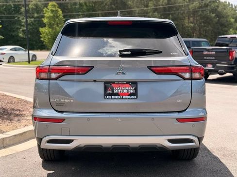 Used 2024 Mitsubishi Outlander SE AWD/4WD image 10