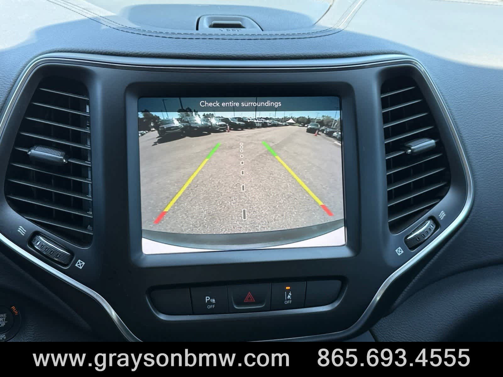 Used 2021 Jeep Cherokee Latitude Lux w/ Sun & Sound Group AWD/4WD image 33
