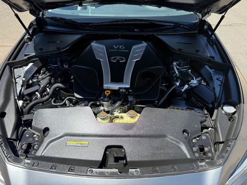 Used 2016 INFINITI Q50 Red Sport 400 AWD/4WD image 24