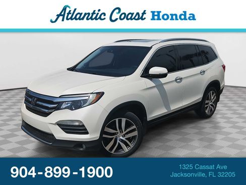 Used 2017 Honda Pilot Elite image 1