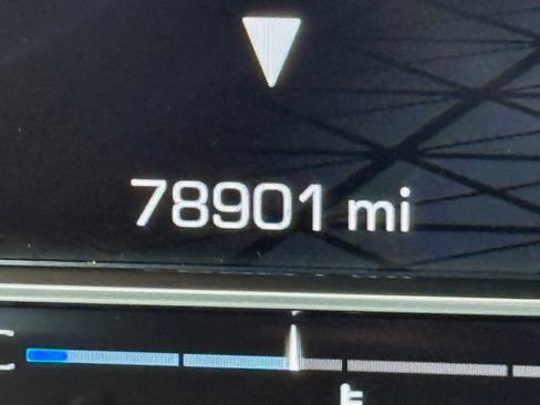 Used 2023 GMC Sierra 1500 SLT w/ SLT Convenience Package image 24