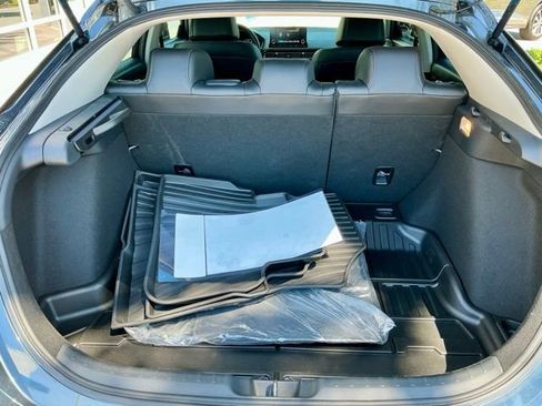 Used 2024 Honda Civic EX-L image 11