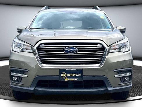 Used 2022 Subaru Ascent Limited w/ Technology Package AWD/4WD image 2