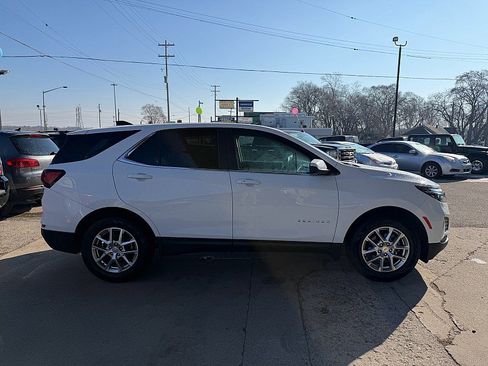 Used 2022 Chevrolet Equinox LT FWD image 5