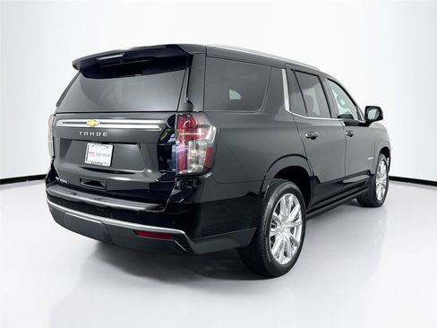 Used 2024 Chevrolet Tahoe High Country AWD/4WD image 2