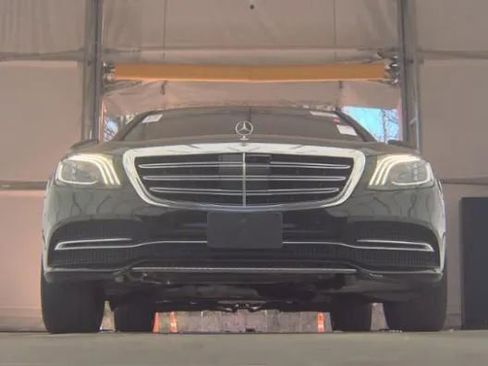 Used 2018 Mercedes-Benz S 450 Sedan image 3