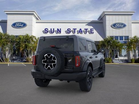 New 2026 Ford Bronco Outer Banks image 9