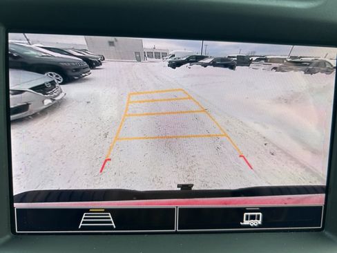 Used 2024 Chevrolet Silverado 2500 Custom w/ Custom Value Package image 15