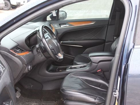 Used 2016 Lincoln MKC Reserve image 9