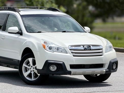 Used 2013 Subaru Outback 2.5i Limited AWD/4WD image 45