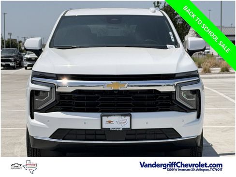 New 2026 Chevrolet Suburban LS RWD image 7