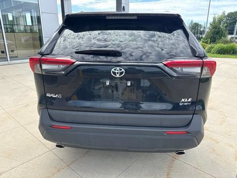 Used 2025 Toyota RAV4 XLE Premium AWD/4WD image 6