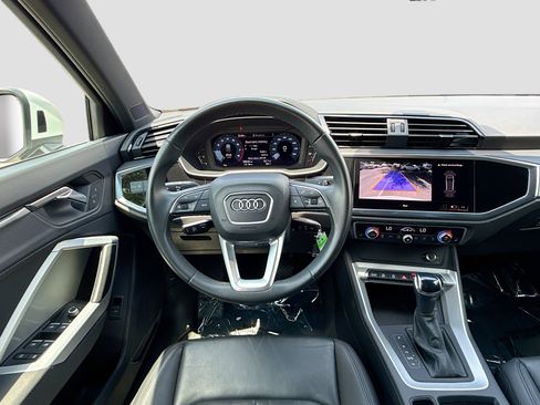 Used 2025 Audi Q3 2.0T Premium AWD/4WD image 17