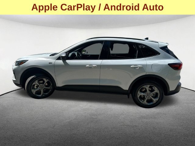 Used 2025 Ford Escape ST-Line AWD/4WD image 6
