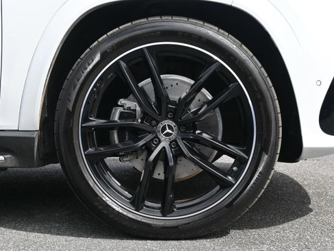 Used 2025 Mercedes-Benz GLS 580 GLS 580 image 25