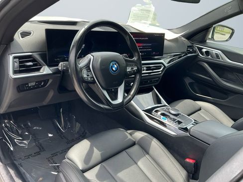 Used 2024 BMW i4 eDrive40 w/ Premium Package RWD image 11